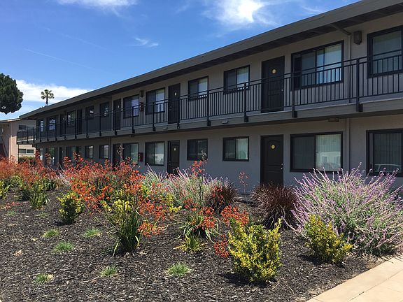 5th image of 350 Dunster Dr APT 27
