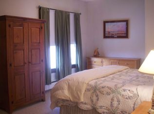 39 Touro St #2, Newport, RI 02840