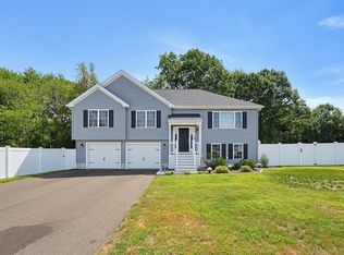 70 Henrietta Way, Taunton, MA 02780