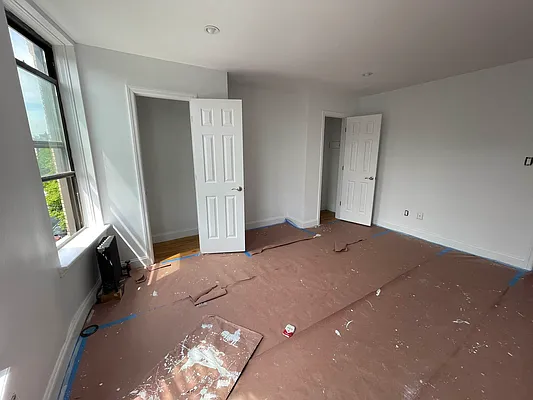 Rented by EXR | media 32