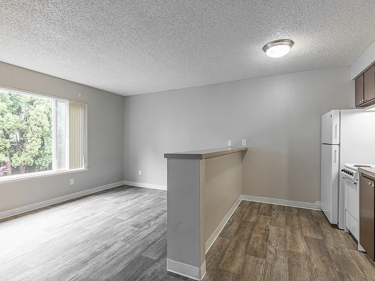 Keystone East — Photo 5