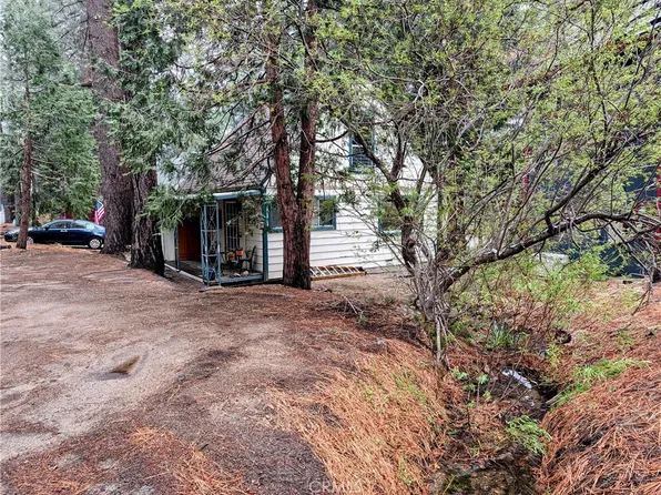 33459 Wild Cherry Dr, Green Valley Lake, CA 92341