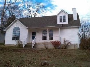 106 Hidden Forest Ln, La Vergne, TN 37086