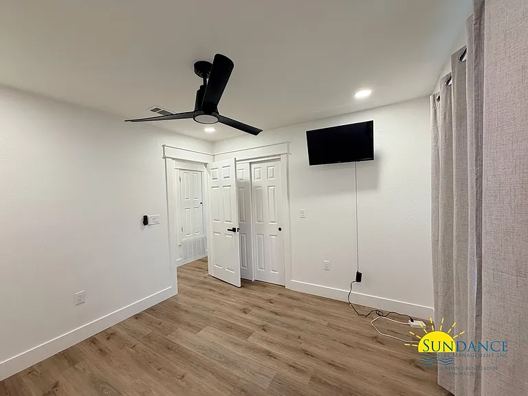 618 Country Club Ave — Photo 23