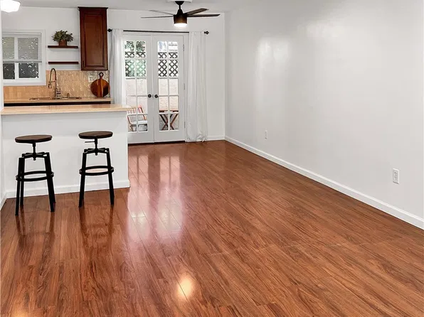 5620 Woodman Ave APT 5, Van Nuys, CA 91401