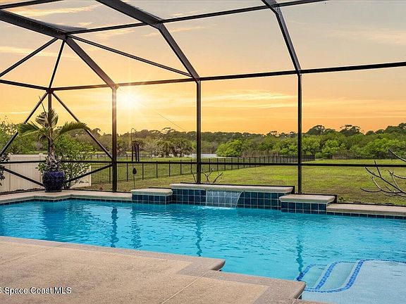 2nd image of 7238 Preserve Pointe Dr