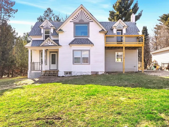 3519 County Road 5 NE, Isanti, MN 55040