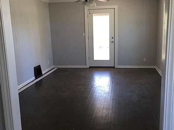 3rd image of 12209 E 67th St