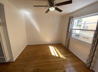 2471 Silver Lake Blvd, Los Angeles, CA 90039