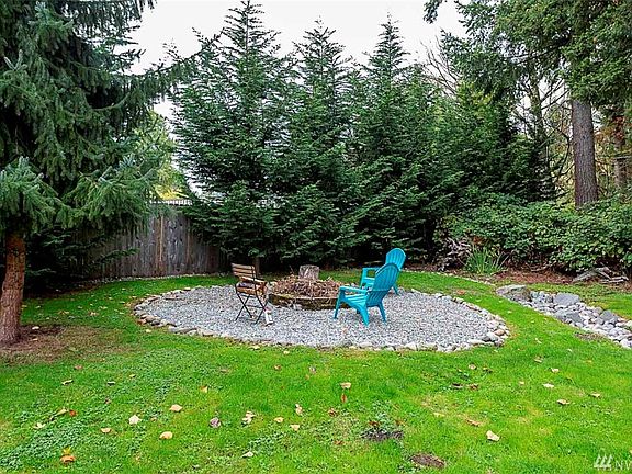 3rd image of 18030 83rd Ave SE