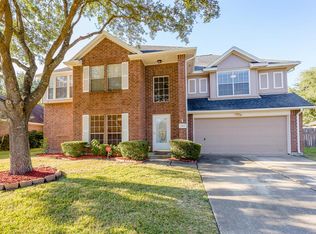 2108 Eton Dr, Pearland, TX 77581