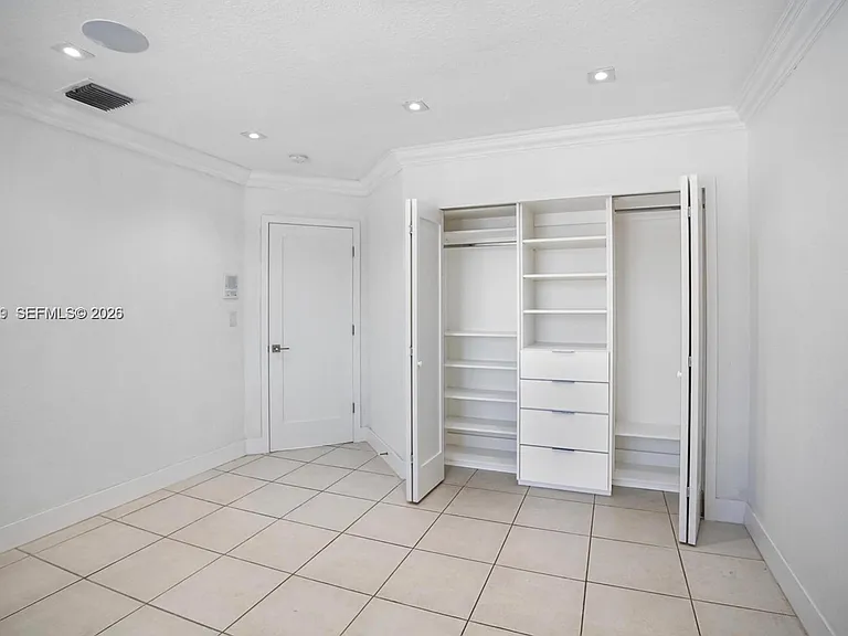 4604 SW 159th Ave — Photo 8