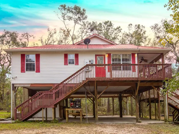 190 NE Suwannee Trl, Mayo, FL 32066