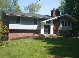 19 Old Chimney Rd, Randolph, NJ 07869