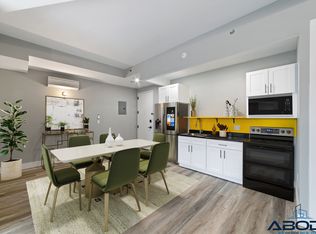 639 E 28th St #1F, Brooklyn, NY 11210