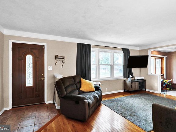 5th image of 38 Cedarwood Rd