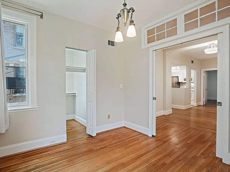 2008 16th St NW #101 — Photo 22