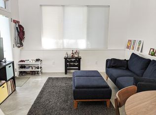 6303 17th Ave NE, Seattle, WA 98115