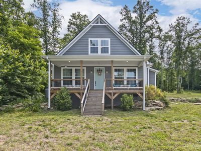 1028 Bearwallow Rd, Hendersonville, NC, 28792