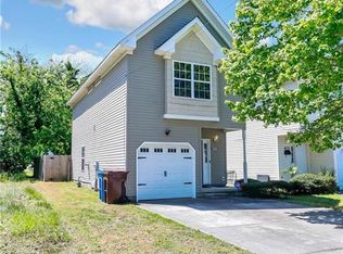 2048 Spadina Ave, Chesapeake, VA 23324