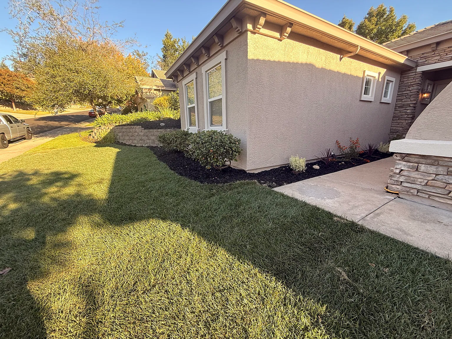 3 bed, 1919 sqft, $3,500 — Photo 4