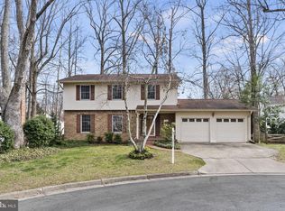 5905 Hollow Oak Ct, Burke, VA 22015