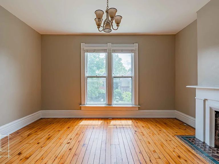 216 W. Hubbard Ave — Photo 10