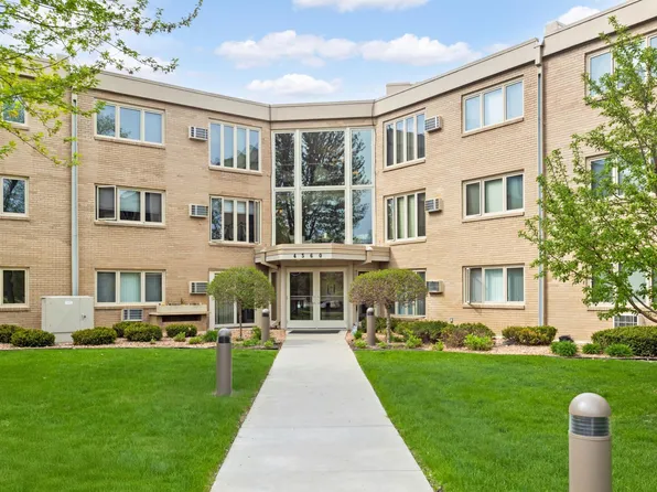4360 Brookside Ct APT 105, Edina, MN 55436