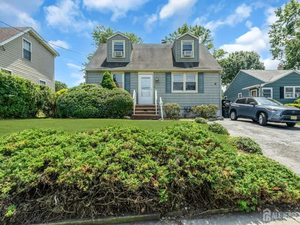 2708 Maple Ave, South Plainfield, NJ 07080