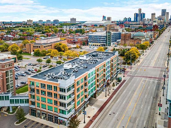 2nd image of 3670 Woodward Ave #304