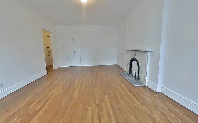 Rented by CitySites Real Estate Group | media 2