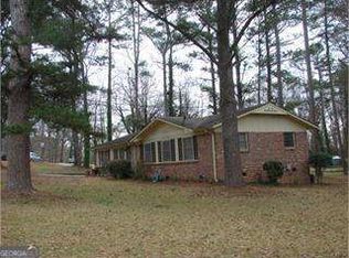 135 Sherwood Dr, Athens, GA 30606