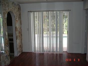 3rd image of 18044 Doral Dr