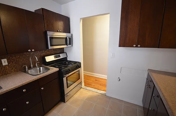 Rented by Swythe, Inc. | media 24