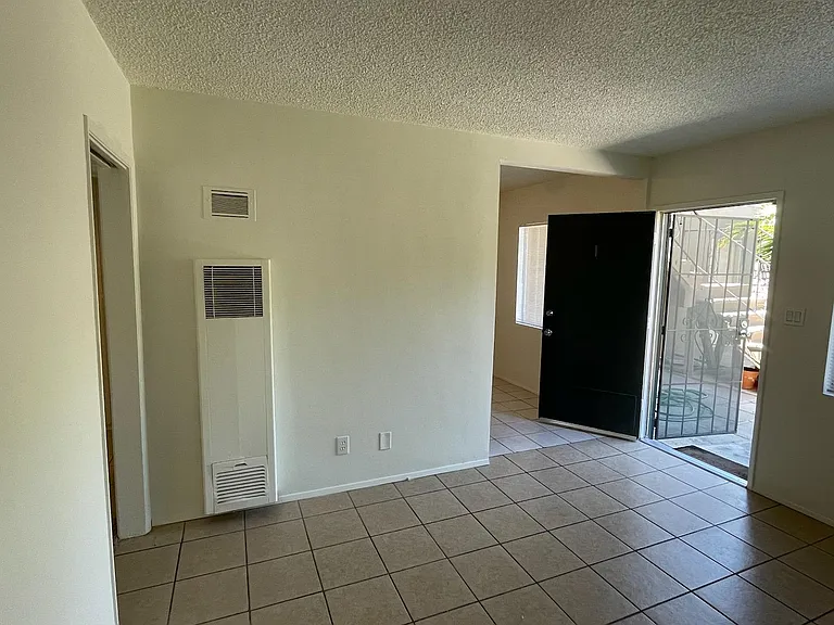 2904 E Mariquita St #1 — Photo 7