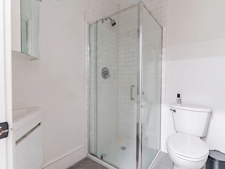 54-56 Burbank St #1 — Photo 13
