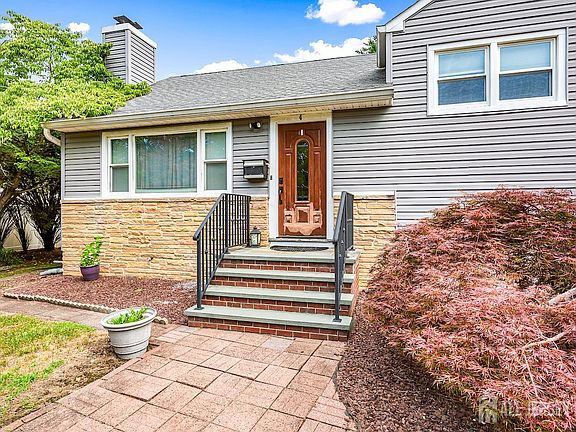 4th image of 4 Lynbrook Pl