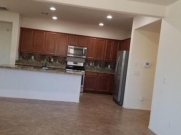 Open Kitchen