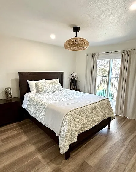 3942 Manzanita Dr — Photo 3