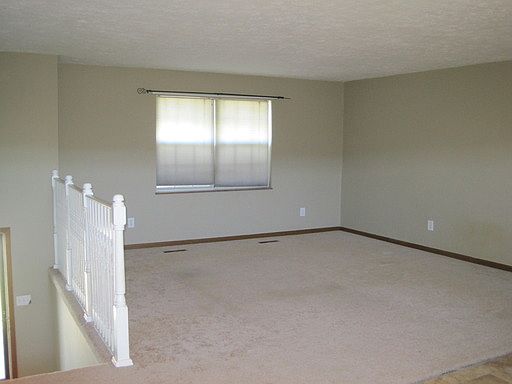 3rd image of 6606 Trinity Dr