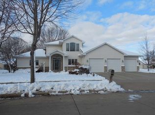 4401 N Marshall Heights Ave, Appleton, WI 54913