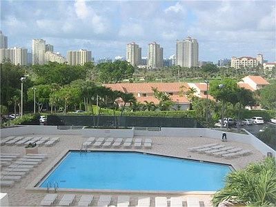 3rd image of 20225 NE 34th Ct APT 415