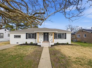 203 Woodstock St, Portsmouth, VA 23701