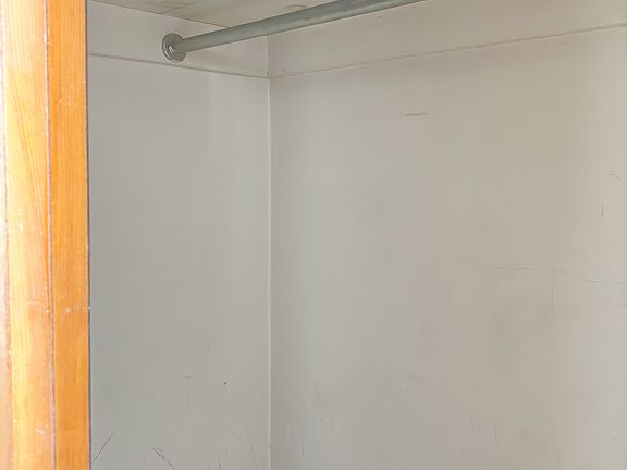 4th image of 5907 Houghton St Floor 2