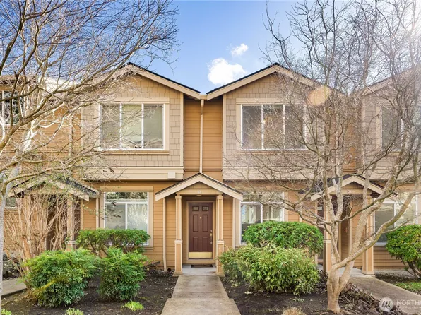 23300 SE Black Nugget Rd #P4, Issaquah, WA 98029