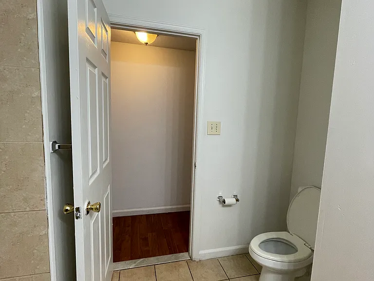 6006 Chestnut St #2 — Photo 10