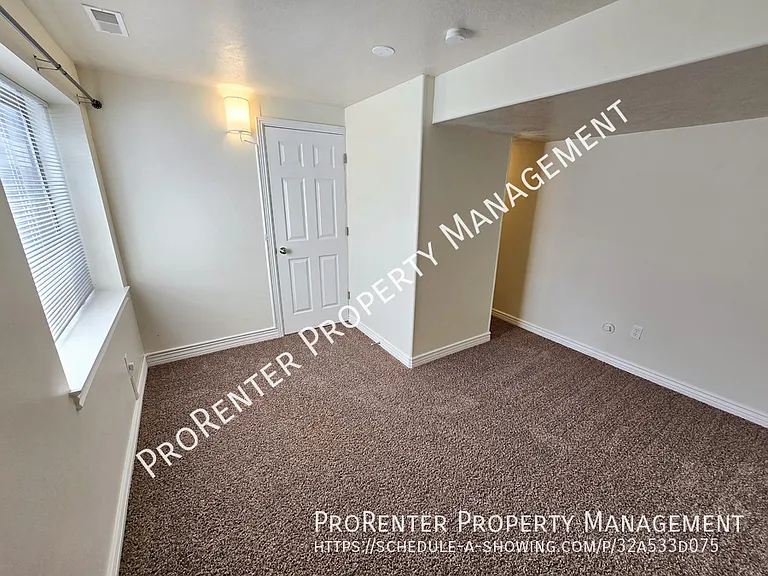 1911 S 1485 W — Photo 30