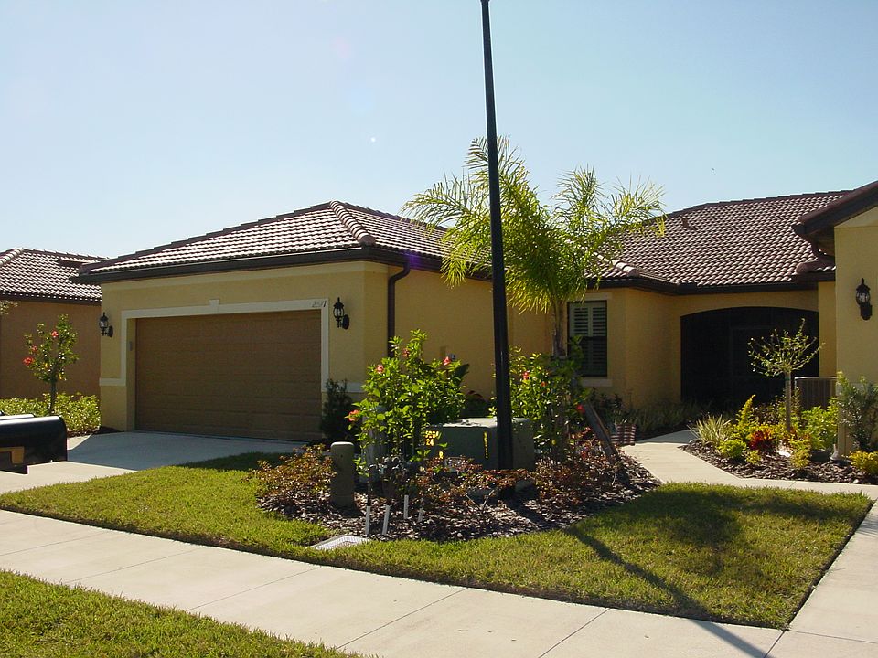 1st image of 2571 Thyme Way