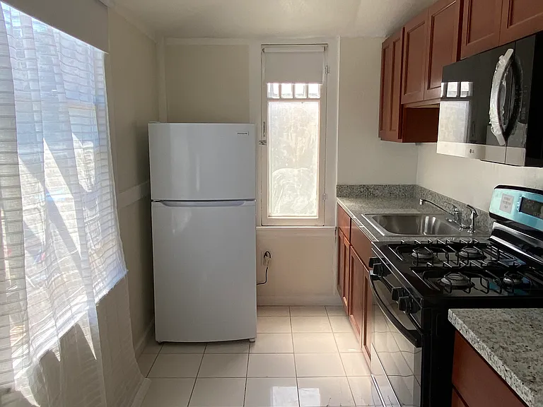 316 Lincoln Ave #A — Photo 6