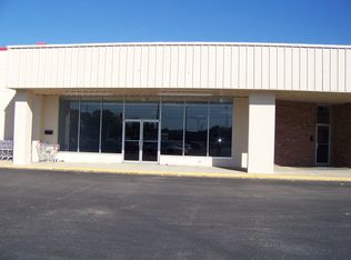 2212 Ross Clark Cir #3, Dothan, AL 36301